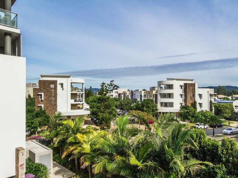11/38 Riverwalk Avenue, Robina QLD 4226