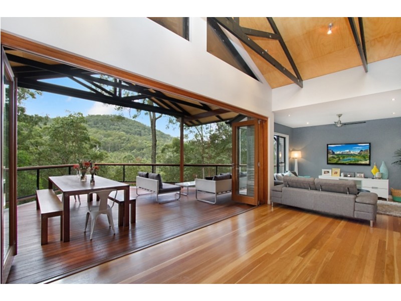 60 Bromfield Drive, Bonogin QLD 4213