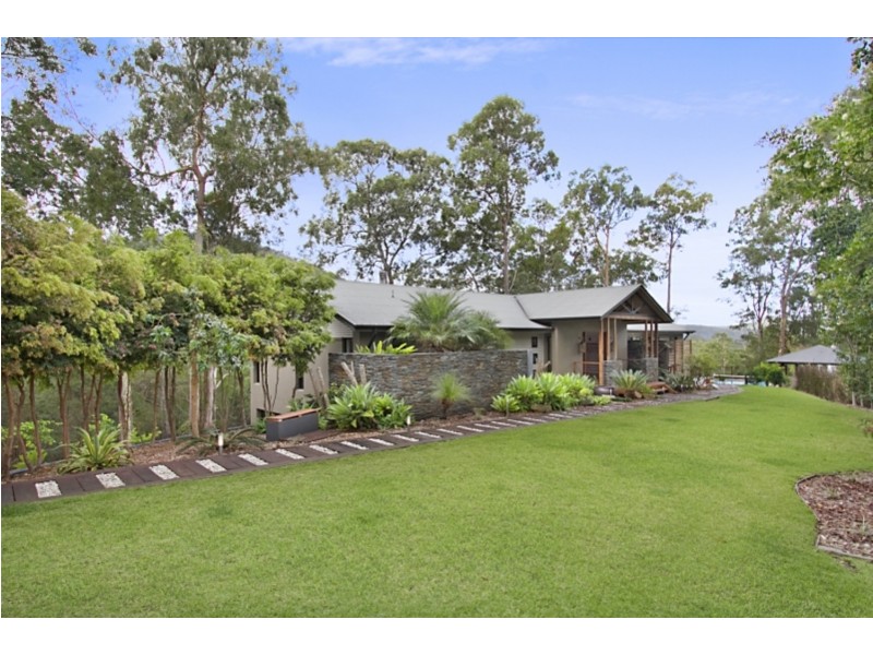 60 Bromfield Drive, Bonogin QLD 4213