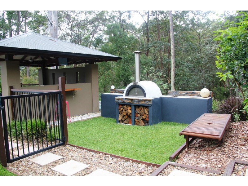 60 Bromfield Drive, Bonogin QLD 4213