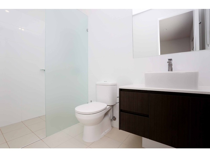 3/6-8 South Bay Drive, Varsity Lakes QLD 4227