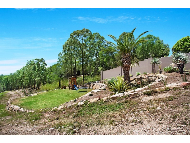 352 Chesterfield Drive, Bonogin QLD 4213