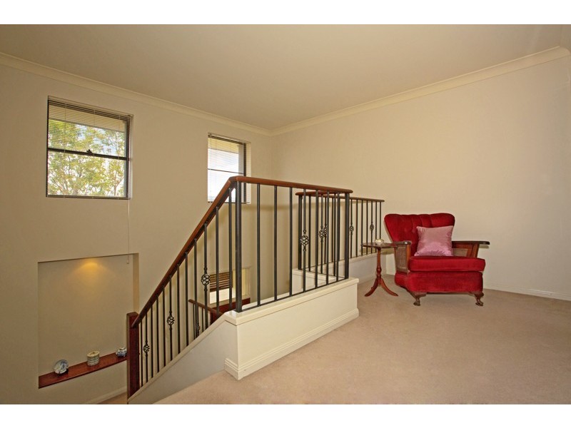 6/1 Assembly Drive, Varsity Lakes QLD 4227