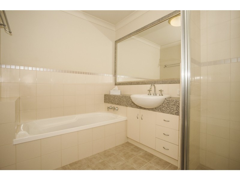 6/1 Assembly Drive, Varsity Lakes QLD 4227