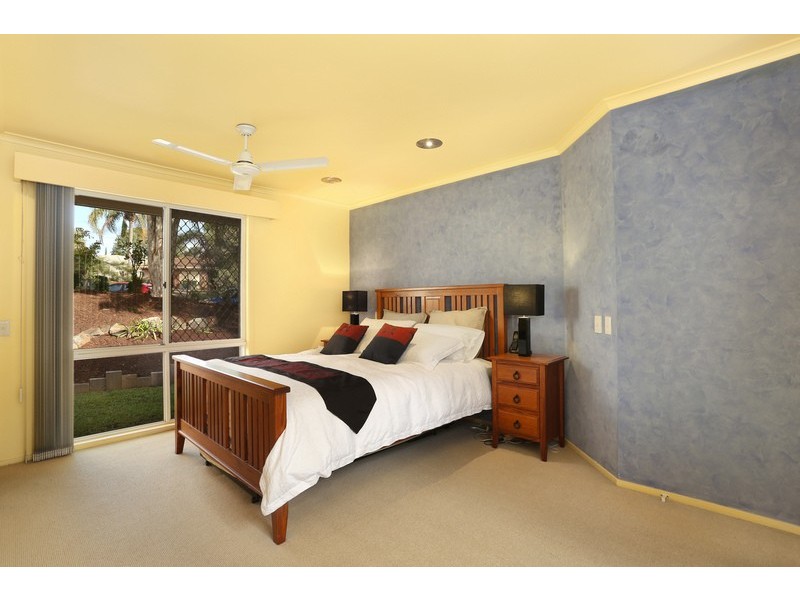 5 Cammeray Court, Robina QLD 4226