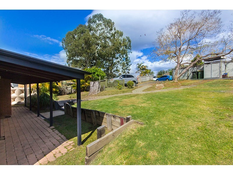 17 Pappas Way, Carrara QLD 4211