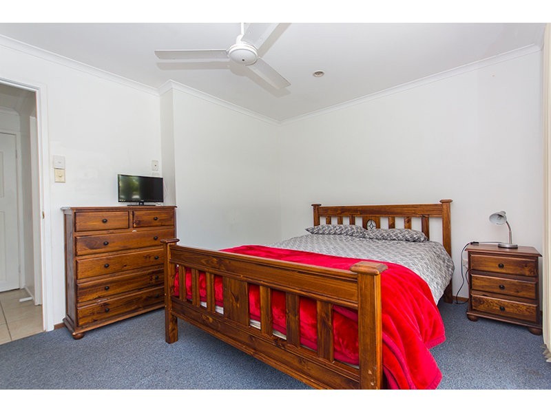 17 Pappas Way, Carrara QLD 4211