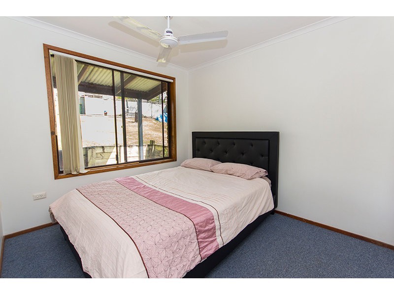 17 Pappas Way, Carrara QLD 4211