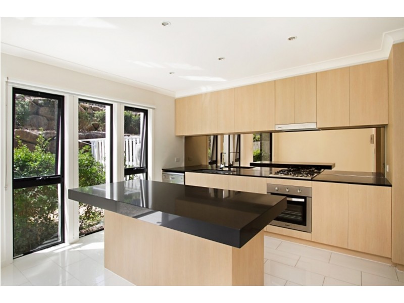 40 Easthill Drive, Robina QLD 4226