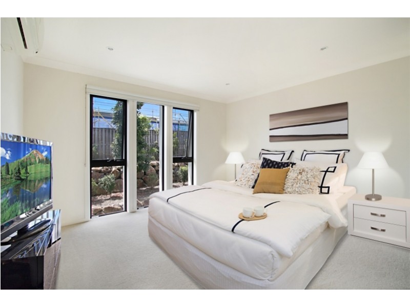 40 Easthill Drive, Robina QLD 4226