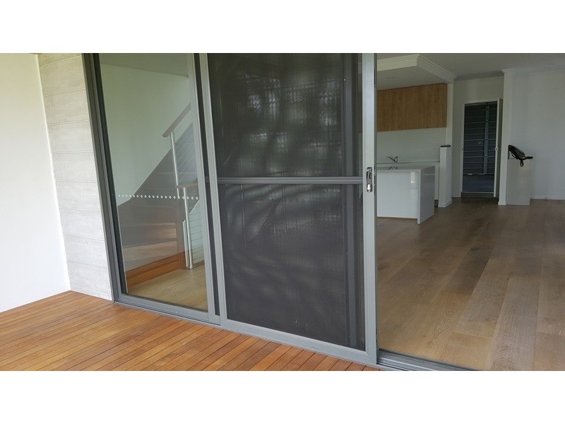 28 Brooklyn Crescent, Robina QLD 4226