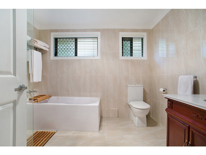 280 Worongary Road, Worongary QLD 4213