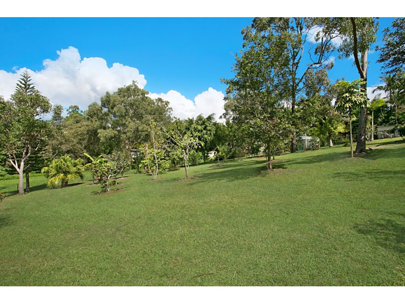 280 Worongary Road, Worongary QLD 4213