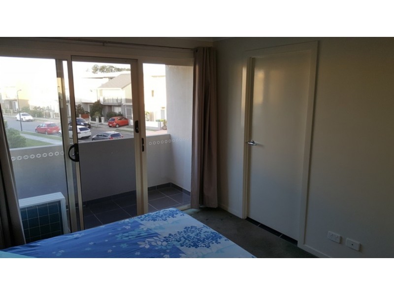 41 South Bay Drive, Varsity Lakes QLD 4227