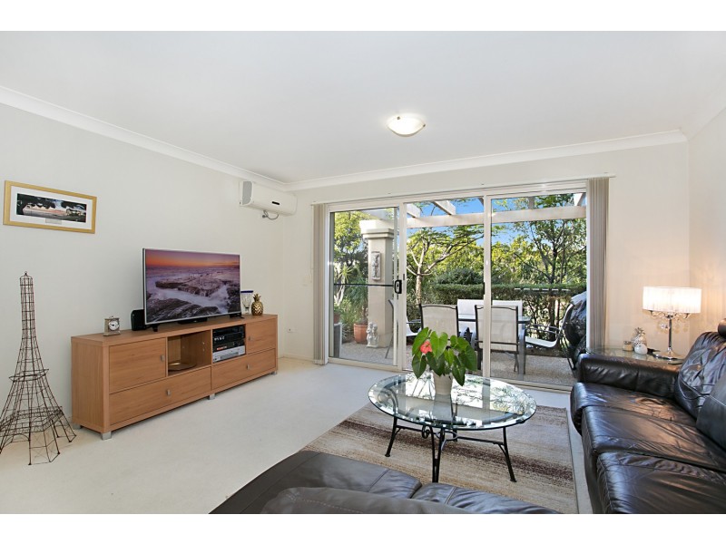 22/480 Christine Avenue, Robina QLD 4226