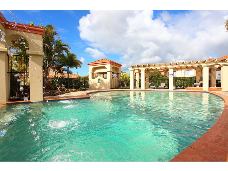 22/480 Christine Avenue, Robina QLD 4226