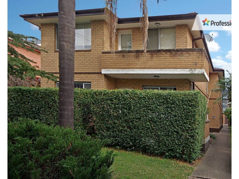 4/10 St Clair Street, Belmore NSW 2192