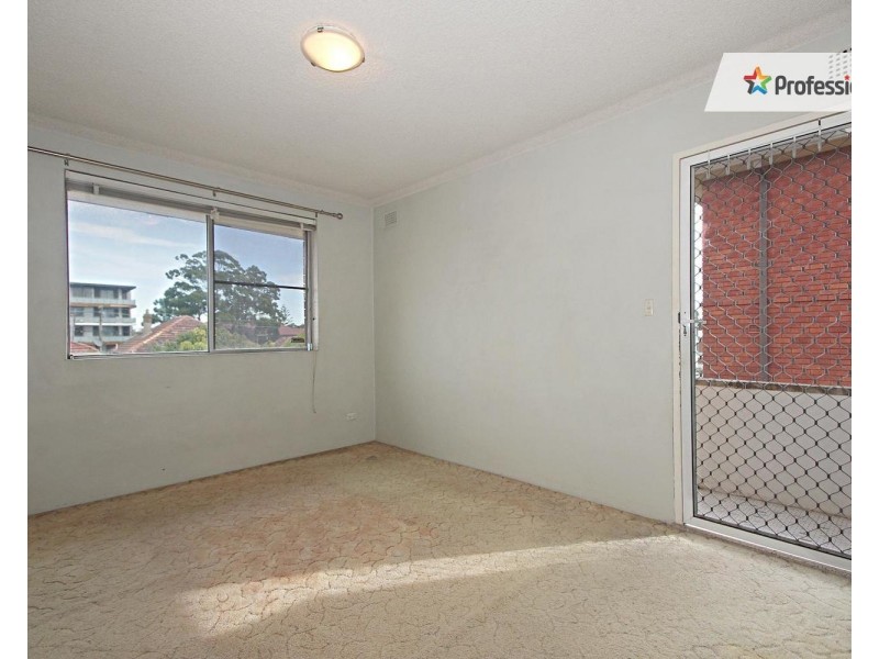 4/10 St Clair Street, Belmore NSW 2192