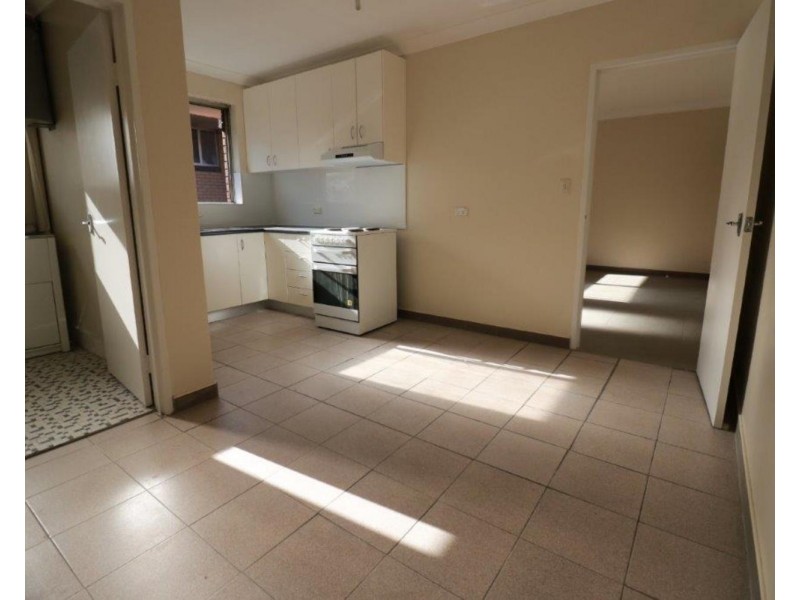 4/18 Kathleen Street, Lakemba NSW 2195
