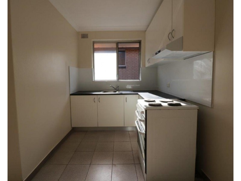 4/18 Kathleen Street, Lakemba NSW 2195