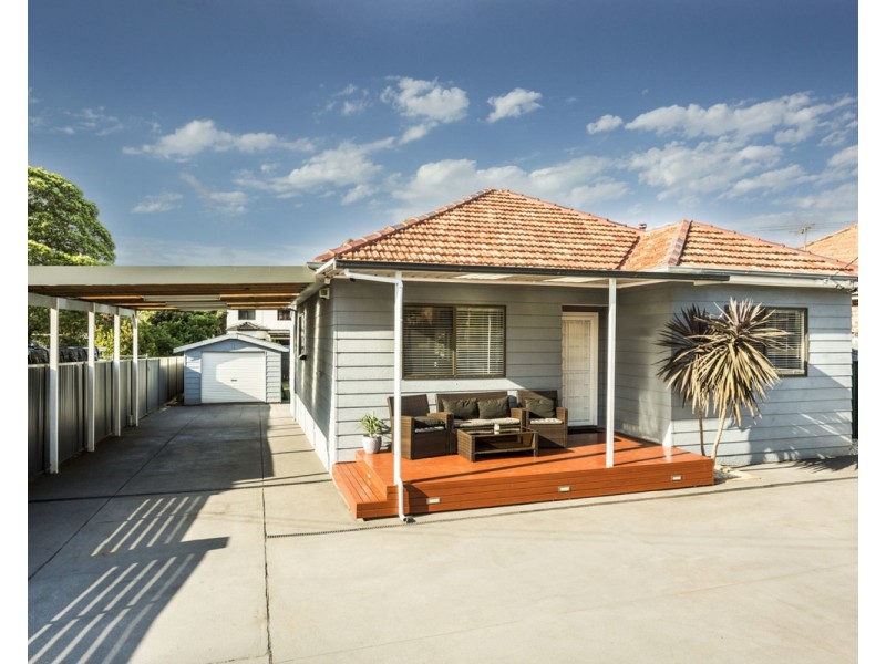 138  Wilbur Street, Greenacre NSW 2190