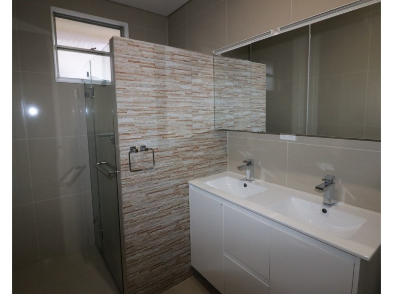 39 Nicoll Street, Roselands NSW 2196