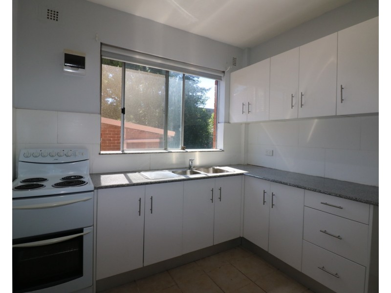 2/4 Lucerne Street, Belmore NSW 2192