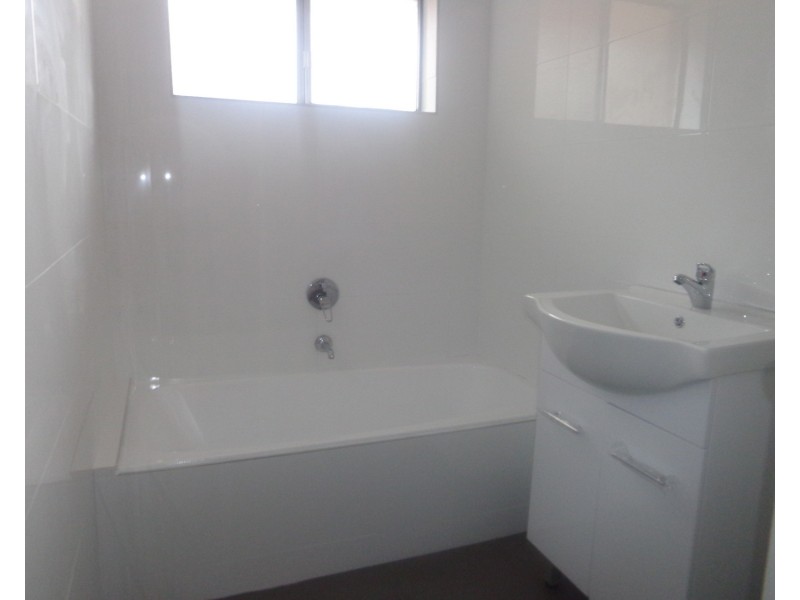 8/21 Colin Street, Lakemba NSW 2195