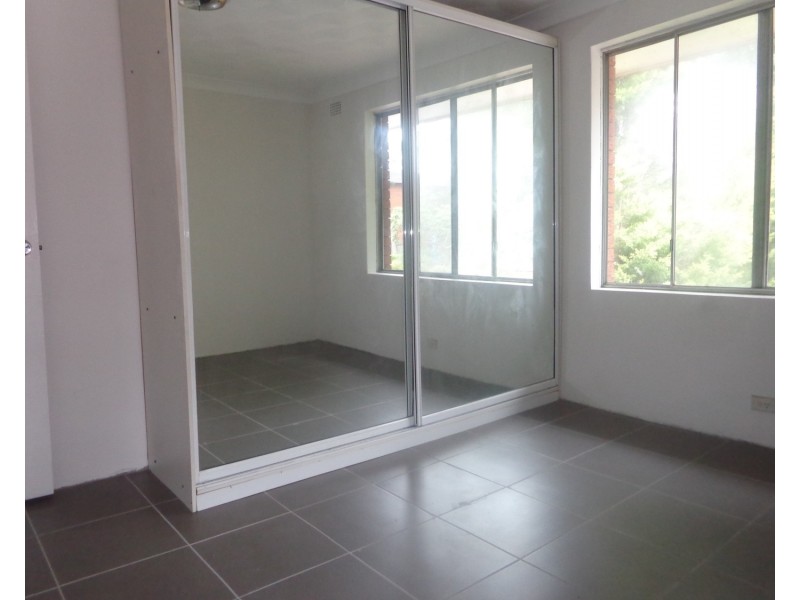 8/21 Colin Street, Lakemba NSW 2195