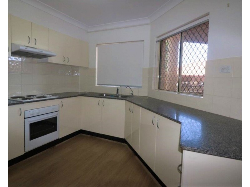 20/1 Hillview Street, Roselands NSW 2196