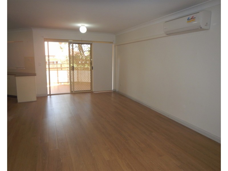 20/1 Hillview Street, Roselands NSW 2196