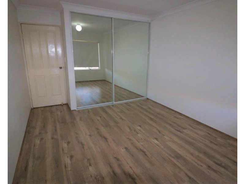 20/1 Hillview Street, Roselands NSW 2196