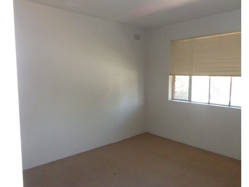 5/11 St Albans Road, Kingsgrove NSW 2208