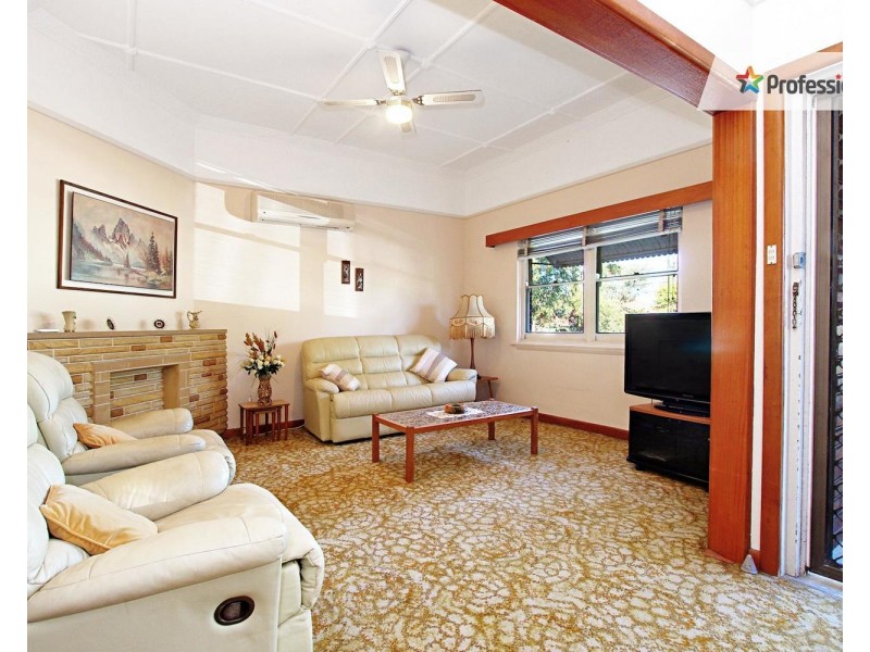 29 Kennedy Avenue, Belmore NSW 2192