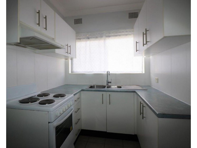 2/6 St Clair Street, Belmore NSW 2192