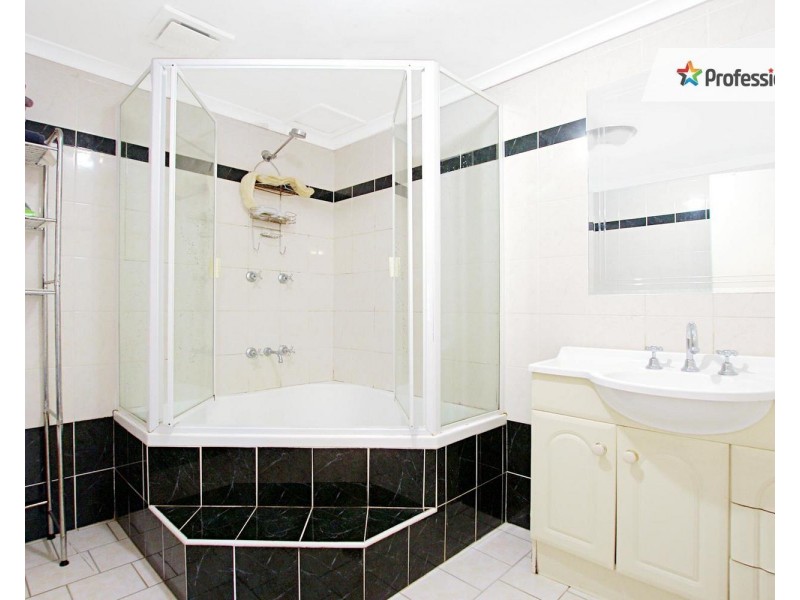 7/61 Reynolds Avenue, Bankstown NSW 2200