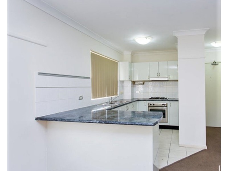 28/2-4 Kane Street, Guildford NSW 2161