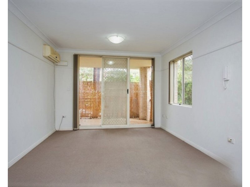 28/2-4 Kane Street, Guildford NSW 2161