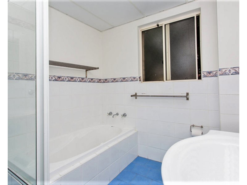 28/2-4 Kane Street, Guildford NSW 2161