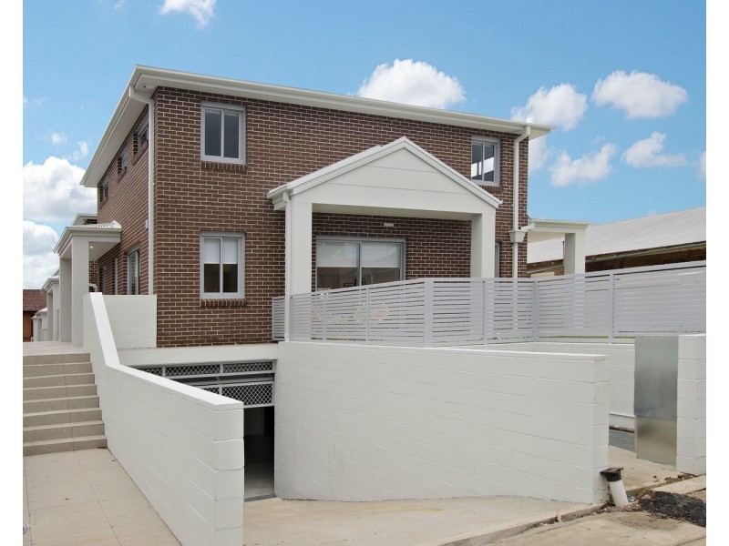 2/111 Yangoora Road, Lakemba NSW 2195