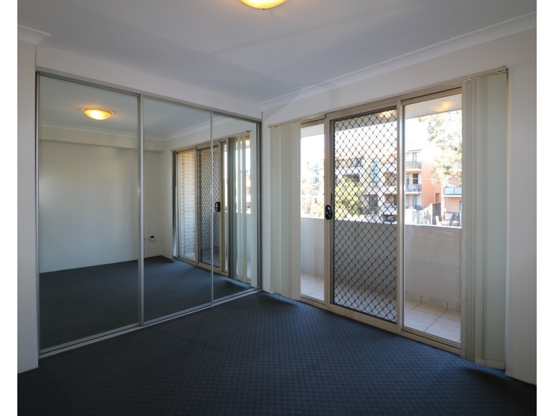 4/85-87 Mountford Avenue, Guildford NSW 2161