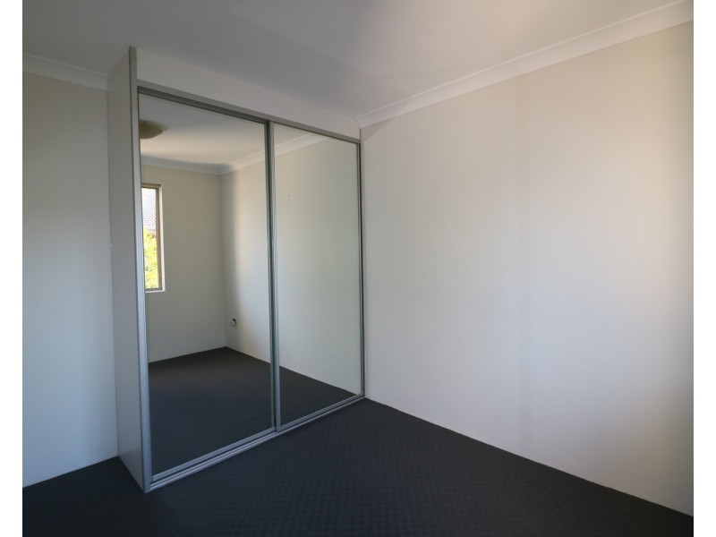 4/85-87 Mountford Avenue, Guildford NSW 2161