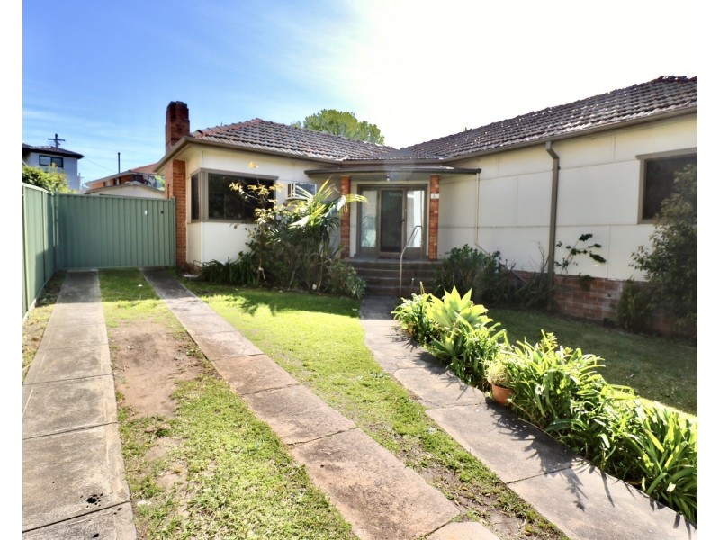 11 Myers Street, Roselands NSW 2196