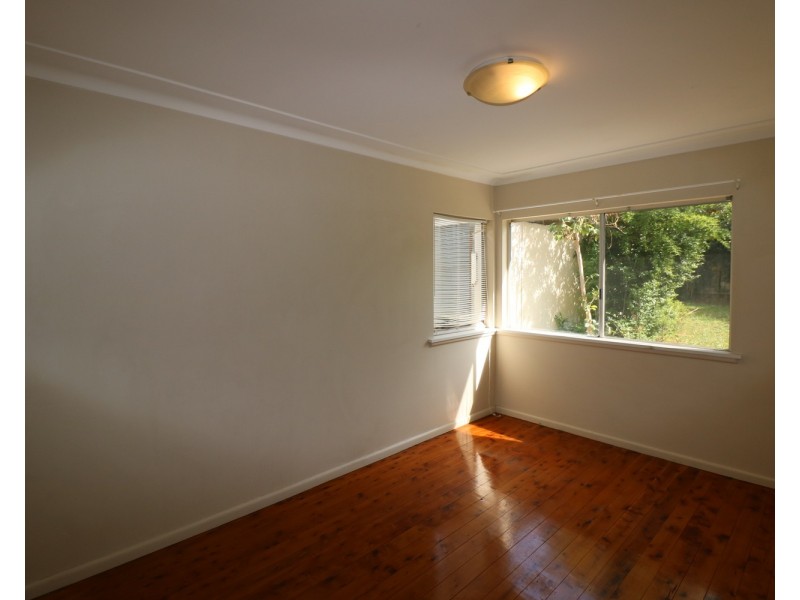 11 Myers Street, Roselands NSW 2196