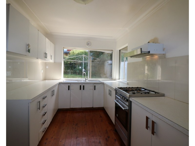 11 Myers Street, Roselands NSW 2196