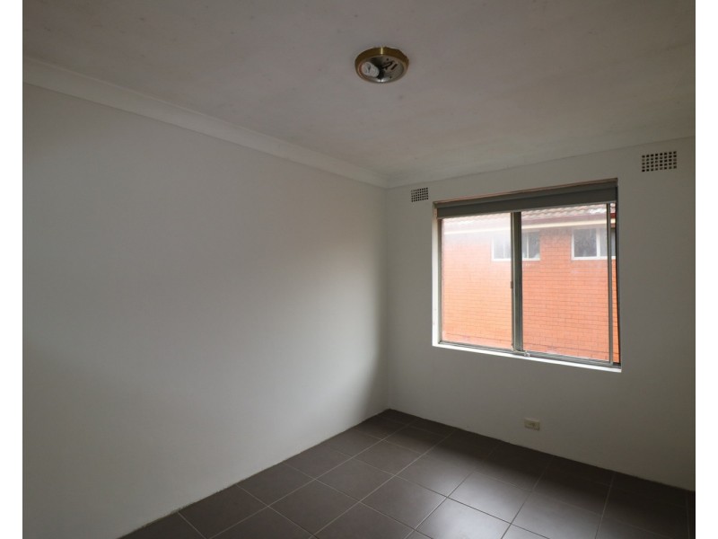 8/21 Colin Street, Lakemba NSW 2195