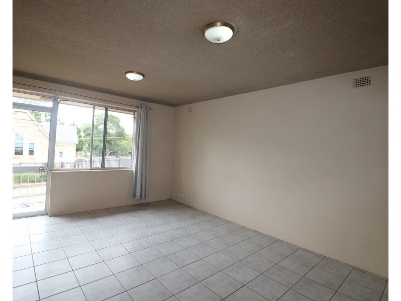 2/35 Church Street, Canterbury NSW 2193