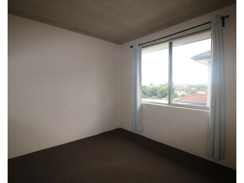 2/35 Church Street, Canterbury NSW 2193