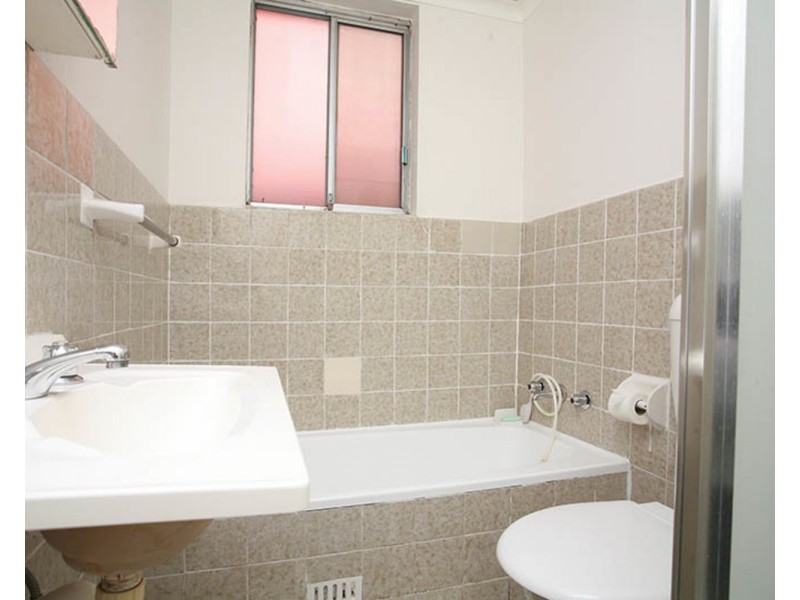 2/14 St Clair Street, Belmore NSW 2192