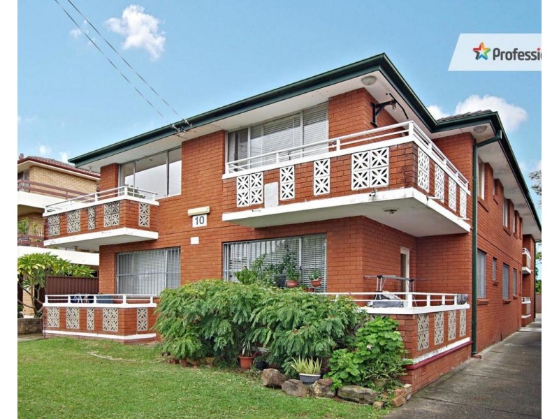 4/10 Sudbury Street, Belmore NSW 2192